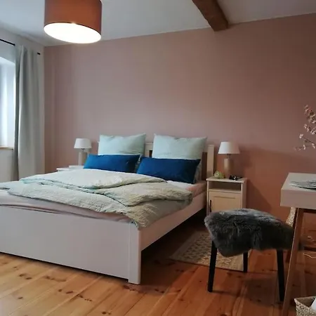 Апартаменты Neu Ferienwohnung An Der Landbaeckerei